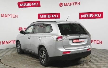 Mitsubishi Outlander III рестайлинг 3, 2013 год, 1 445 000 рублей, 7 фотография