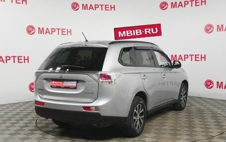 Mitsubishi Outlander III рестайлинг 3, 2013 год, 1 445 000 рублей, 5 фотография