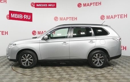 Mitsubishi Outlander III рестайлинг 3, 2013 год, 1 445 000 рублей, 8 фотография