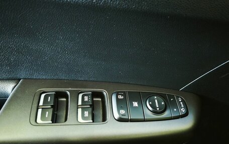 KIA Sportage IV рестайлинг, 2020 год, 2 400 000 рублей, 11 фотография