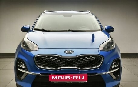 KIA Sportage IV рестайлинг, 2020 год, 2 400 000 рублей, 2 фотография