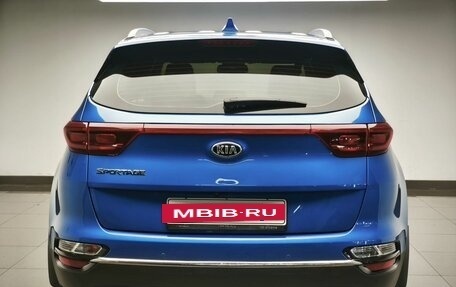 KIA Sportage IV рестайлинг, 2020 год, 2 400 000 рублей, 4 фотография