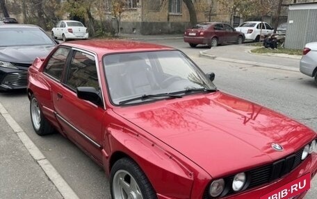 BMW 3 серия, 1985 год, 700 000 рублей, 5 фотография