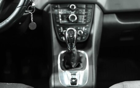 Opel Meriva, 2011 год, 700 000 рублей, 18 фотография