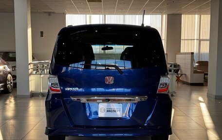 Honda Freed I, 2011 год, 999 000 рублей, 5 фотография