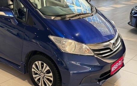 Honda Freed I, 2011 год, 999 000 рублей, 9 фотография