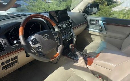 Toyota Land Cruiser 200, 2013 год, 3 750 000 рублей, 7 фотография