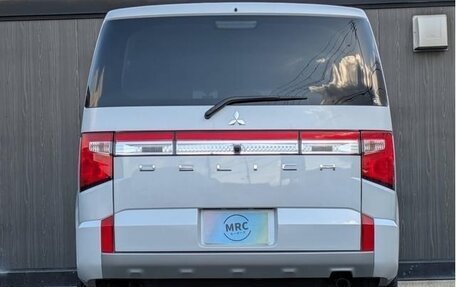 Mitsubishi Delica D:5 I, 2022 год, 3 080 000 рублей, 6 фотография