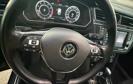 Volkswagen Tiguan II, 2017 год, 2 690 000 рублей, 21 фотография