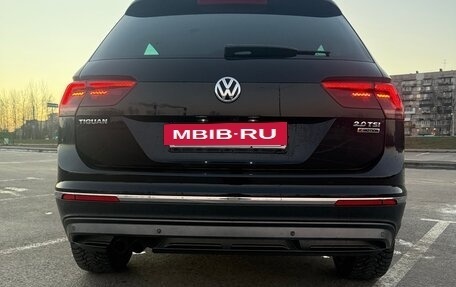 Volkswagen Tiguan II, 2017 год, 2 690 000 рублей, 13 фотография