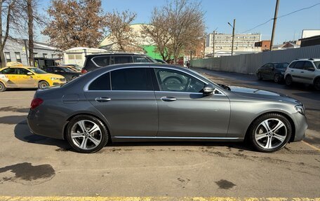Mercedes-Benz E-Класс, 2019 год, 4 290 000 рублей, 4 фотография