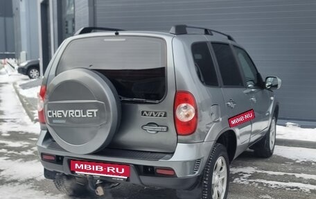 Chevrolet Niva I рестайлинг, 2011 год, 434 000 рублей, 2 фотография