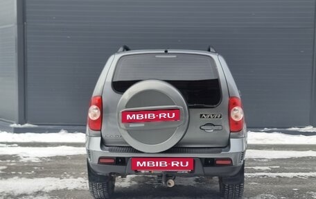 Chevrolet Niva I рестайлинг, 2011 год, 434 000 рублей, 3 фотография