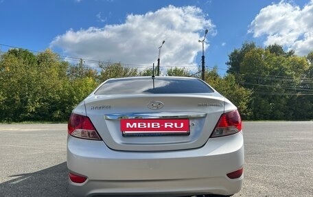 Hyundai Solaris II рестайлинг, 2012 год, 755 000 рублей, 3 фотография
