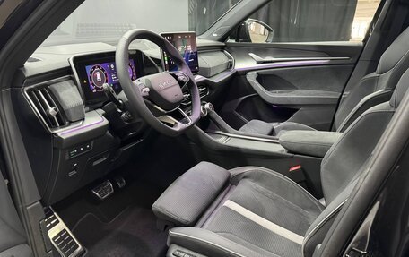 Skoda Kodiaq, 2025 год, 6 050 000 рублей, 17 фотография