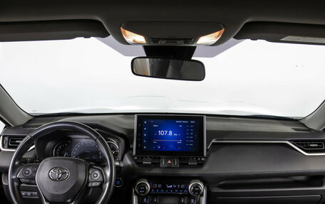 Toyota RAV4, 2022 год, 3 598 000 рублей, 9 фотография