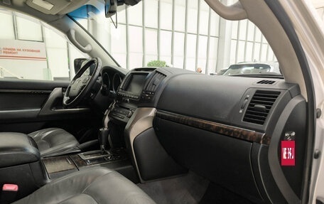 Toyota Land Cruiser 200, 2010 год, 3 250 000 рублей, 15 фотография