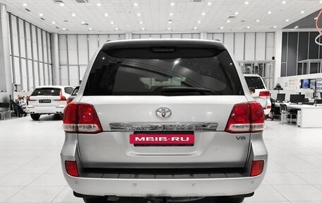 Toyota Land Cruiser 200, 2010 год, 3 250 000 рублей, 10 фотография