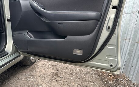 Toyota Avensis III рестайлинг, 2003 год, 800 000 рублей, 7 фотография