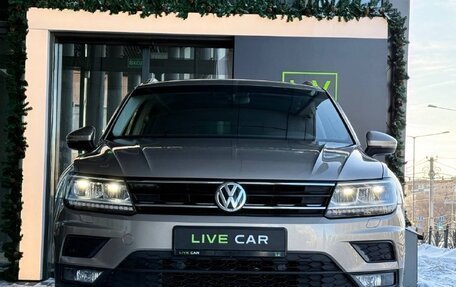 Volkswagen Tiguan II, 2017 год, 2 350 000 рублей, 3 фотография