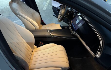 Mercedes-Benz E-Класс, 2025 год, 10 300 000 рублей, 3 фотография