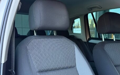 Volkswagen Tiguan II, 2017 год, 2 350 000 рублей, 18 фотография