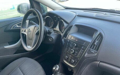 Opel Astra J, 2011 год, 644 000 рублей, 12 фотография