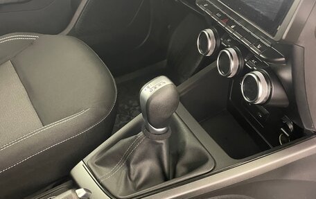 Renault Duster, 2021 год, 1 947 000 рублей, 20 фотография