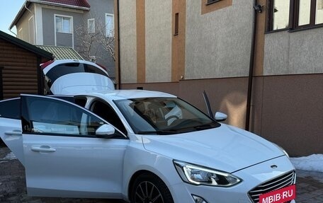 Ford Focus IV, 2019 год, 1 750 000 рублей, 3 фотография