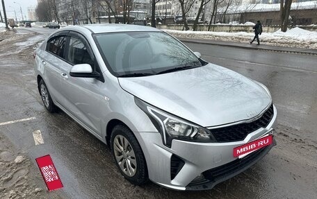 KIA Rio IV, 2021 год, 1 525 000 рублей, 6 фотография