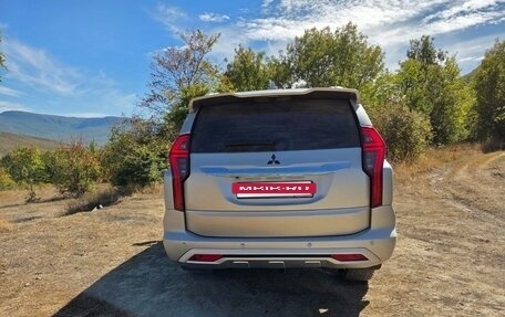 Mitsubishi Montero Sport, 2022 год, 3 966 000 рублей, 5 фотография