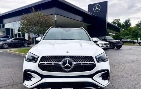 Mercedes-Benz GLE, 2025 год, 10 500 000 рублей, 1 фотография