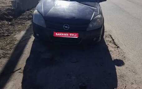 Opel Astra H, 2004 год, 170 000 рублей, 1 фотография