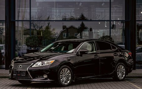 Lexus ES VII, 2014 год, 1 895 000 рублей, 1 фотография