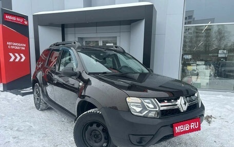 Renault Duster I рестайлинг, 2016 год, 975 200 рублей, 1 фотография