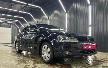 Volkswagen Jetta VI, 2012 год, 1 040 000 рублей, 3 фотография