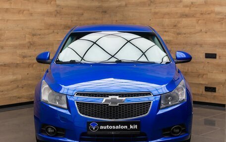 Chevrolet Cruze II, 2011 год, 669 000 рублей, 2 фотография