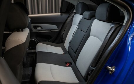 Chevrolet Cruze II, 2011 год, 669 000 рублей, 8 фотография