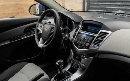 Chevrolet Cruze II, 2011 год, 669 000 рублей, 11 фотография