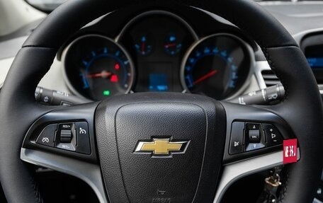 Chevrolet Cruze II, 2011 год, 669 000 рублей, 13 фотография