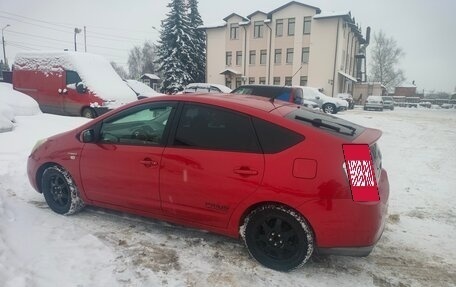 Toyota Prius, 2008 год, 650 000 рублей, 2 фотография