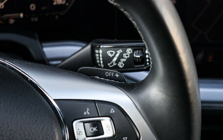 Volkswagen Touareg III, 2019 год, 6 320 000 рублей, 28 фотография