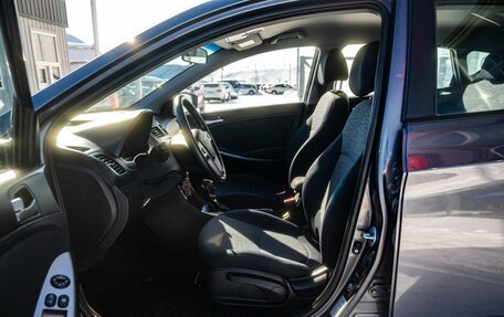 Hyundai Solaris II рестайлинг, 2014 год, 1 200 000 рублей, 11 фотография