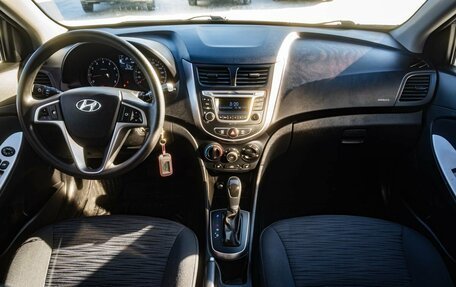 Hyundai Solaris II рестайлинг, 2014 год, 1 200 000 рублей, 14 фотография