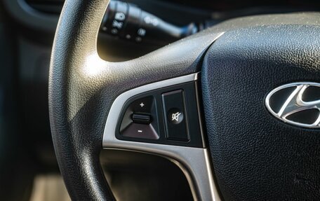 Hyundai Solaris II рестайлинг, 2014 год, 1 200 000 рублей, 17 фотография