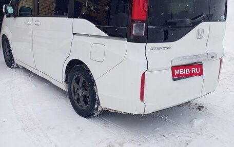 Honda Stepwgn IV, 2016 год, 1 570 000 рублей, 1 фотография