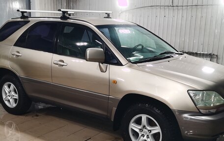 Lexus RX IV рестайлинг, 2001 год, 799 000 рублей, 1 фотография