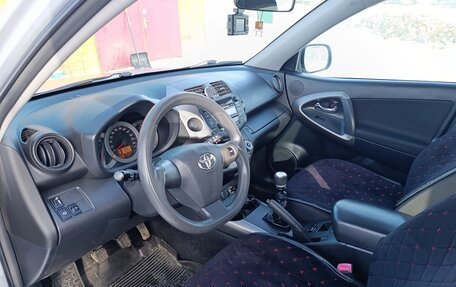 Toyota RAV4, 2010 год, 1 430 000 рублей, 16 фотография