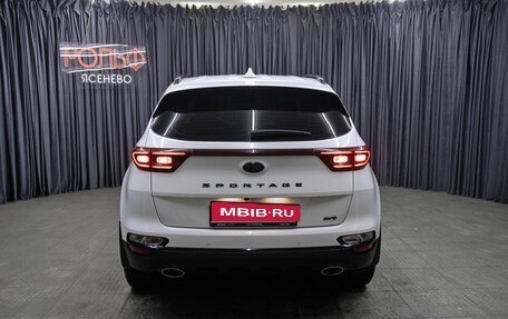 KIA Sportage IV рестайлинг, 2021 год, 2 989 000 рублей, 6 фотография