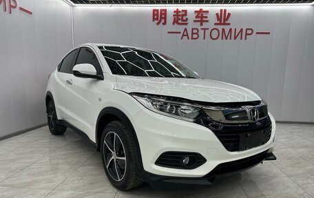 Honda Vezel, 2022 год, 1 640 000 рублей, 2 фотография